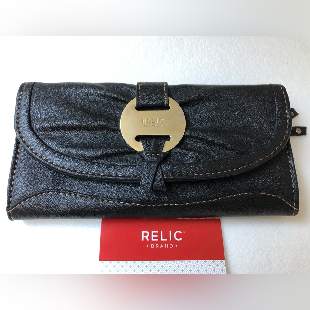 New Relic Brown Leather Gold Hardware Wallet